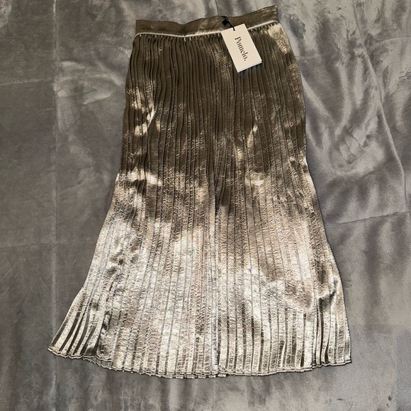 NWT Pomelo plated silver metallic skirt size xs - Picture 1 of 3